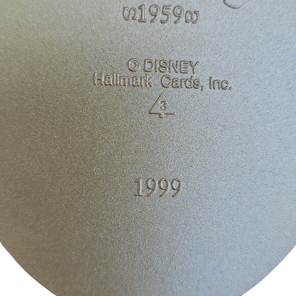 Vintage Disney Sleeping Beauty Ornament Aurora in Forest Scene - Picture 7 of 10